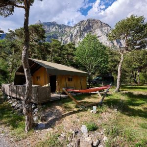 Villatent Camping River